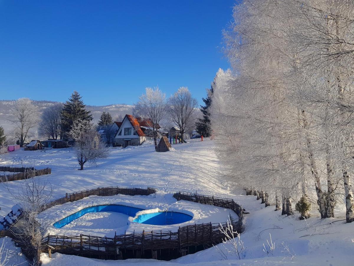 Etno Selo Montenegro Hotel Plužine Exterior foto